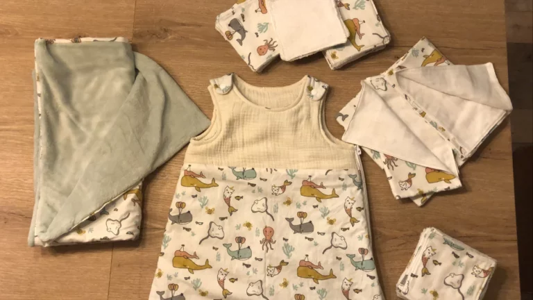 Turbulette, lange, couverture et lingettes confectionnés par CLS-Couture